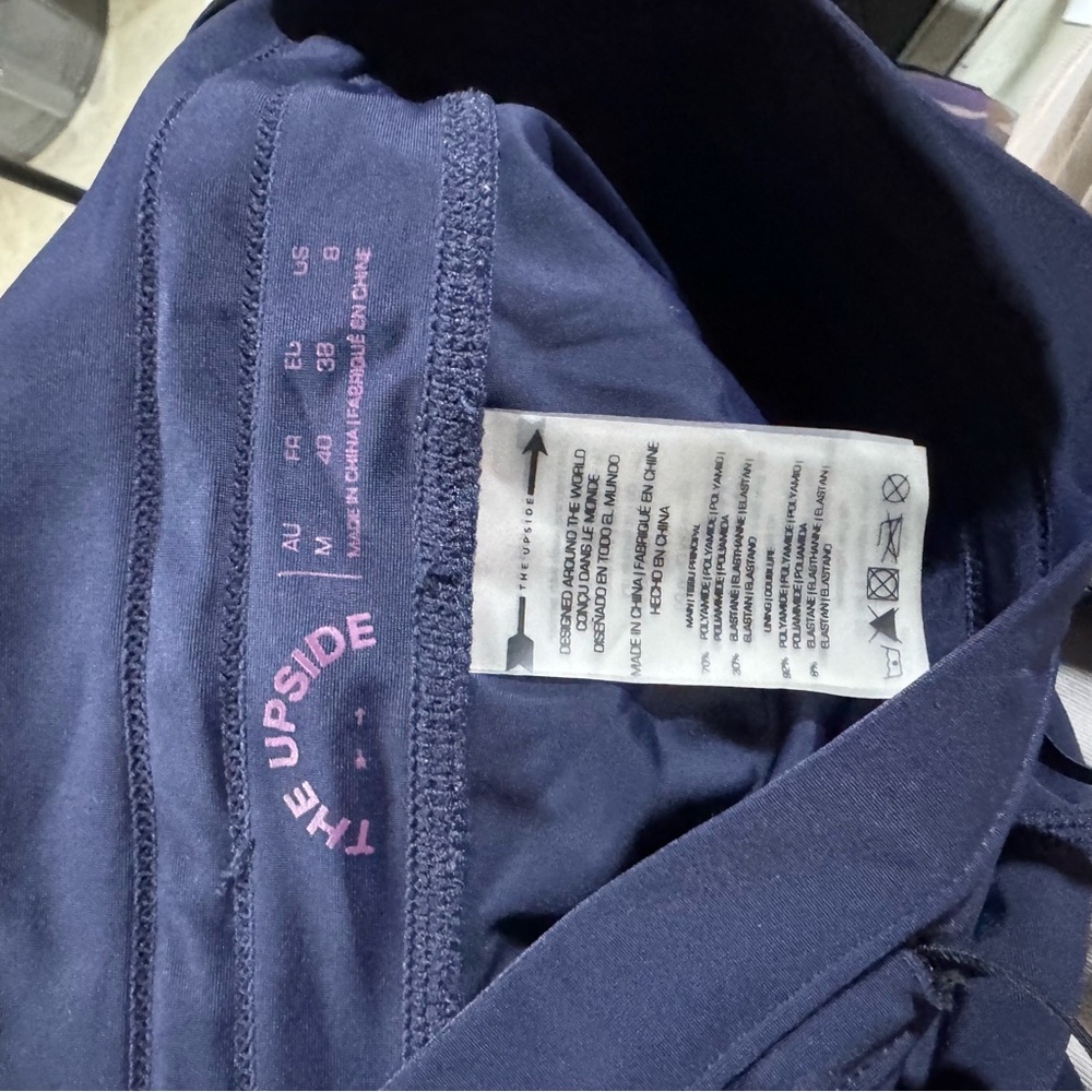 Revolve The Upside Navy Blue Patterned Activewear… - image 5